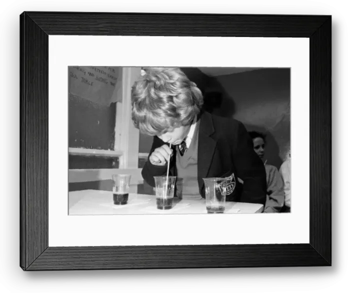 Framed Print : First supplies of the new Coca-Cola formula to arrive in Britain Framed Print : First supplies of the new Coca-Cola formula to arrive in Britain