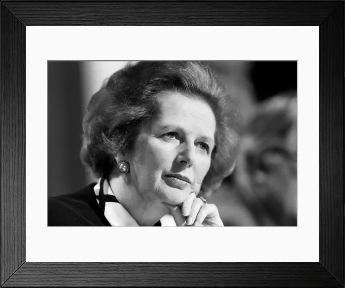 Framed Print : Prime Minister Margaret Thatcher unveils the Tory Party Manifesto for the 1987 General Framed Print : Prime Minister Margaret Thatcher unveils the Tory Party Manifesto for the 1987 General