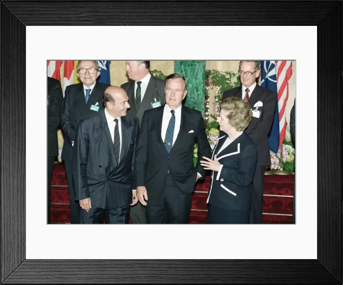 Framed Print : NATO meeting held a Lancaster House, London. Secretary General of NATO Manfred Worner Framed Print : NATO meeting held a Lancaster House, London. Secretary General of NATO Manfred Worner