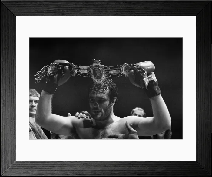 Framed Print : David Pearce v Neville Meade for the BBBofC Heavyweight Title