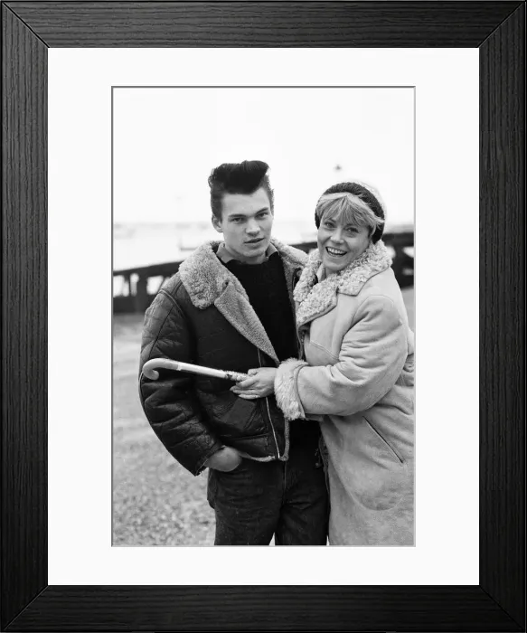 Framed Print : EastEnders went to Southend, Essex, to film the reunion of runaway Mark Fowler