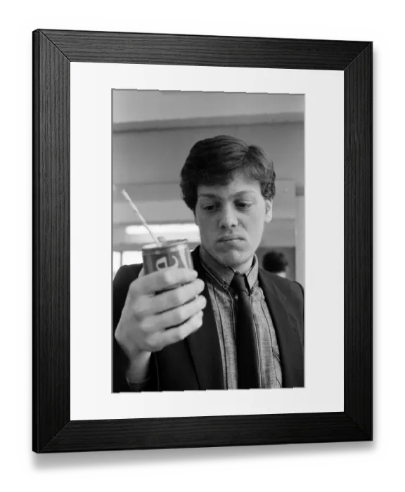 Framed Print : Pupils from the Italia Conti school trying the New Coke. 3rd May 1985 Framed Print : Pupils from the Italia Conti school trying the New Coke. 3rd May 1985
