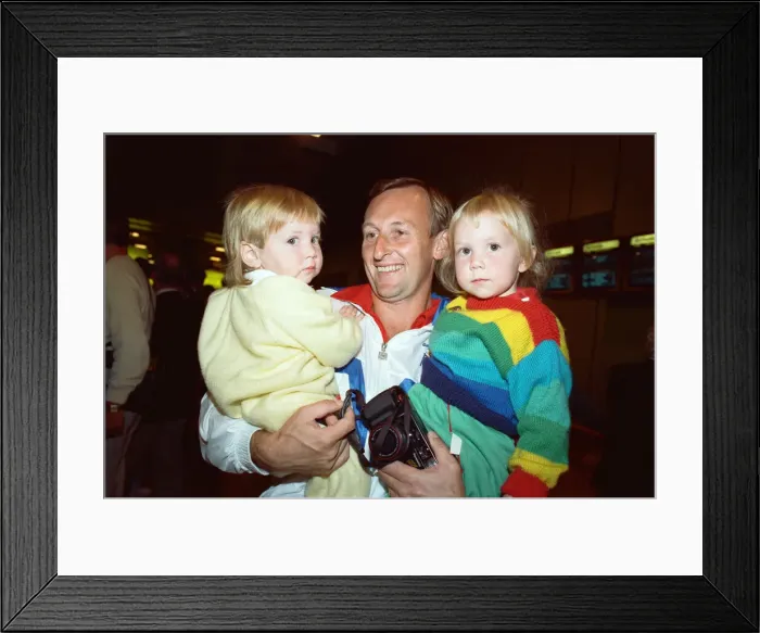 Framed Print : Britains Olympians arrives at Heathrow airport following the Seoul Olympics Framed Print : Britains Olympians arrives at Heathrow airport following the Seoul Olympics