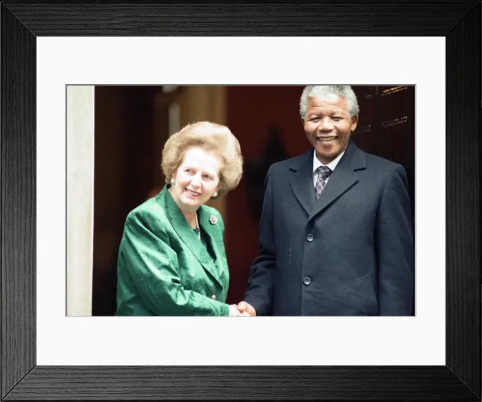 Framed Print : Prime Minister Margaret Thatcher at 10 Downing Street with President of South Africa