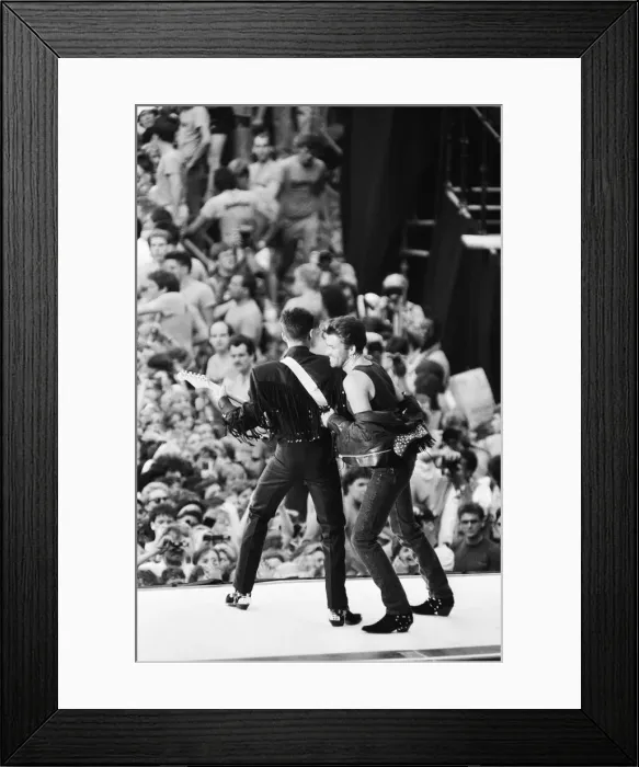 Framed Print : Wham. The Farewell Concert at Wembley Stadium, London England (Picture Framed Print : Wham. The Farewell Concert at Wembley Stadium, London England (Picture