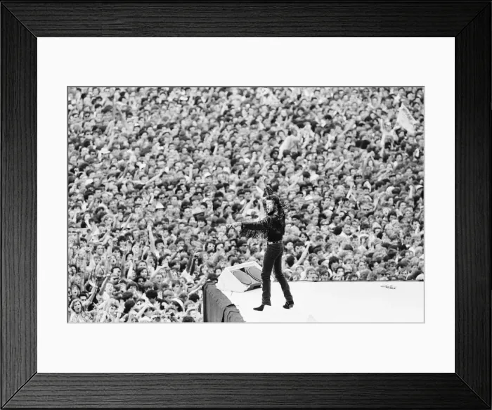 Framed Print : Wham. The Farewell Concert at Wembley Stadium, London England (Picture Framed Print : Wham. The Farewell Concert at Wembley Stadium, London England (Picture