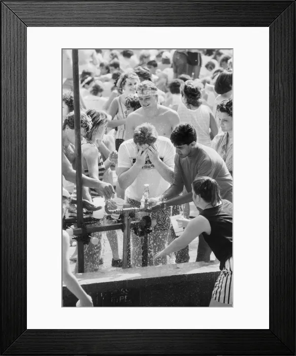 Framed Print : Wham. The Farewell Concert at Wembley Stadium, London England (Picture Framed Print : Wham. The Farewell Concert at Wembley Stadium, London England (Picture