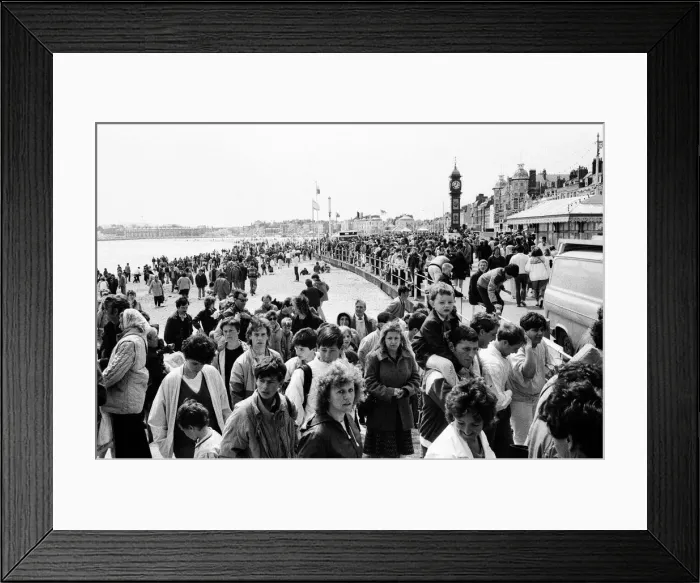 Framed Print : Pier Bandstand at Weymouth in Dorset is due for demolition, Sunday 4th May 1986 Framed Print : Pier Bandstand at Weymouth in Dorset is due for demolition, Sunday 4th May 1986