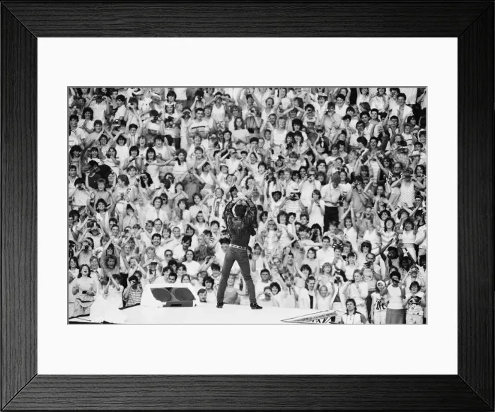 Framed Print : Wham. The Farewell Concert at Wembley Stadium, London England (Picture Framed Print : Wham. The Farewell Concert at Wembley Stadium, London England (Picture