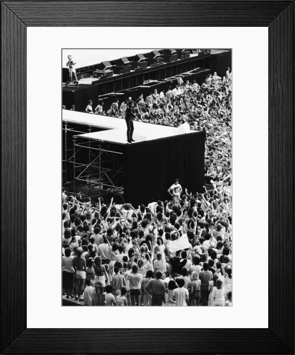 Framed Print : Wham. The Farewell Concert at Wembley Stadium, London England (Picture Framed Print : Wham. The Farewell Concert at Wembley Stadium, London England (Picture