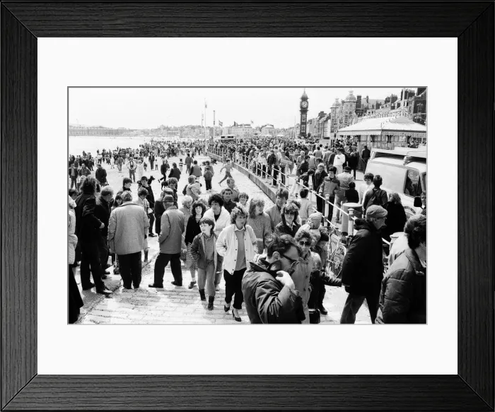 Framed Print : Pier Bandstand at Weymouth in Dorset is due for demolition, Sunday 4th May 1986 Framed Print : Pier Bandstand at Weymouth in Dorset is due for demolition, Sunday 4th May 1986