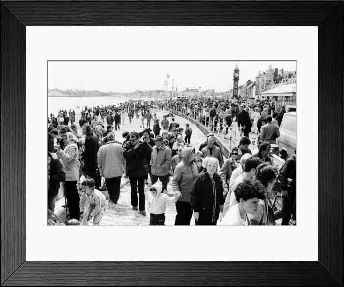 Framed Print : Pier Bandstand at Weymouth in Dorset is due for demolition, Sunday 4th May 1986 Framed Print : Pier Bandstand at Weymouth in Dorset is due for demolition, Sunday 4th May 1986