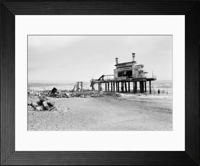 Framed Print : Pier Bandstand at Weymouth in Dorset is due for demolition, Sunday 4th May 1986 Framed Print : Pier Bandstand at Weymouth in Dorset is due for demolition, Sunday 4th May 1986