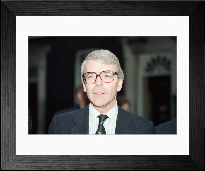 Framed Print : John Major at 10 Downing Street following the Prime Ministers resignation