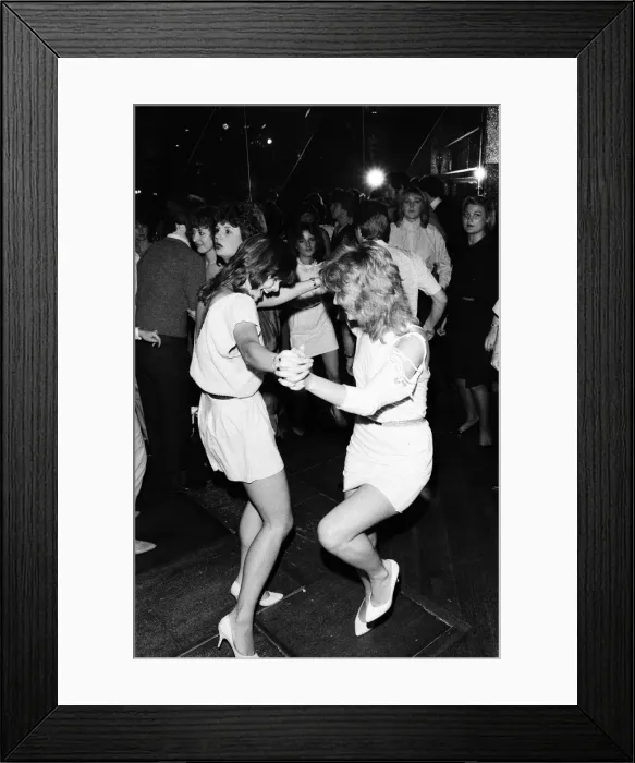 Framed Print : People having a fun at Scarletts'club. 1983 Framed Print : People having a fun at Scarletts'club. 1983