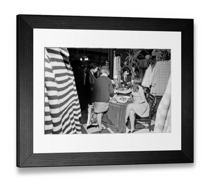 Framed Print : Picture shows Biba Boutique in its 2nd home at 19-21 Kensington Church Street