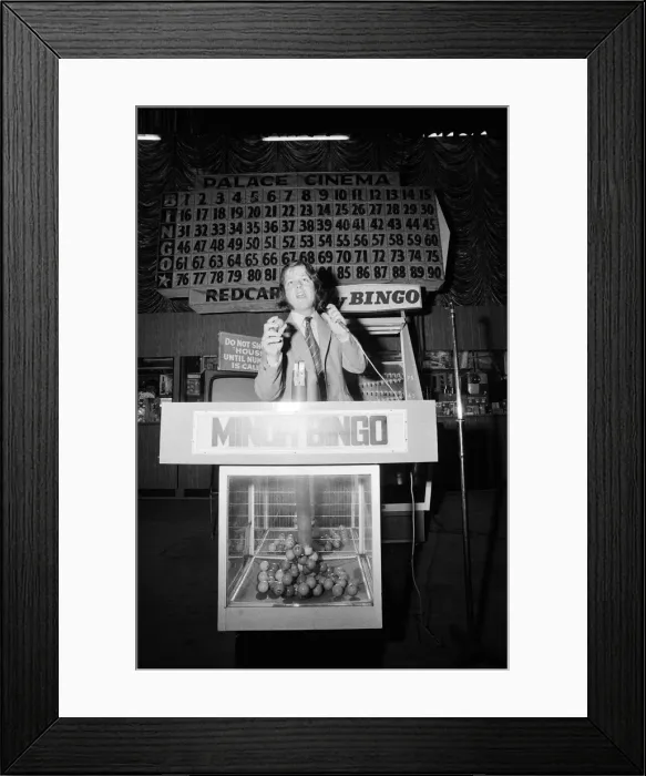 Framed Print : Paul Daniel, bingo caller. 1971 Framed Print : Paul Daniel, bingo caller. 1971