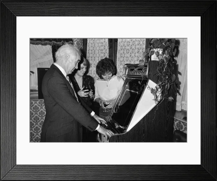 Framed Print : Space Invader machines in a pub. 1980