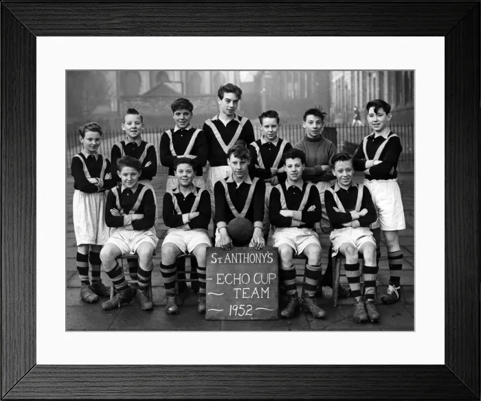 Framed Print : St Anthonys Echo Cup team 1952. Back: Purcell, Whelan, Doyle, Hall, Strawson