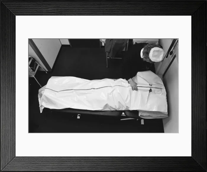 Framed Print : AIDS body bag. 13th March 1987 Framed Print : AIDS body bag. 13th March 1987