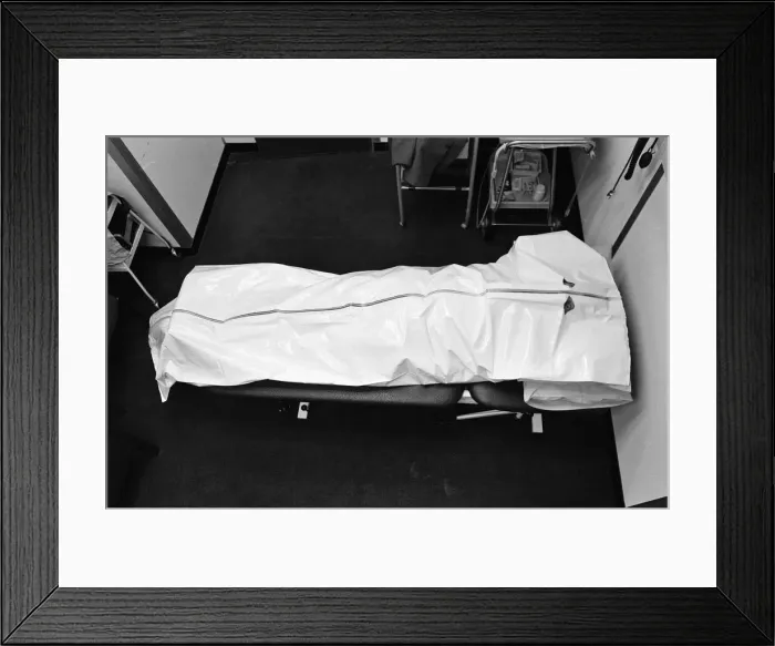 Framed Print : AIDS body bag. 13th March 1987 Framed Print : AIDS body bag. 13th March 1987