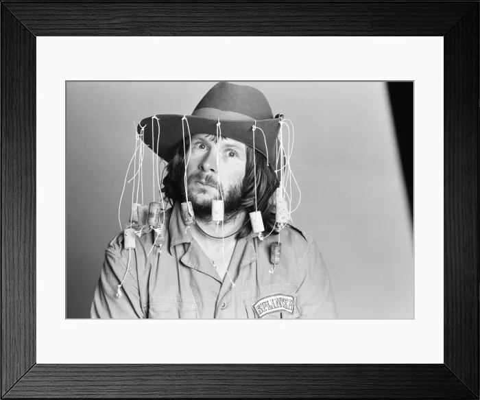 Framed Print : Bill Oddie of The Goodies is flying off to Australia to look for birds Framed Print : Bill Oddie of The Goodies is flying off to Australia to look for birds