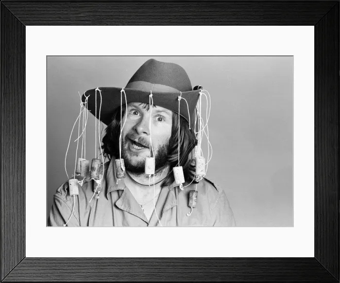Framed Print : Bill Oddie of The Goodies is flying off to Australia to look for birds Framed Print : Bill Oddie of The Goodies is flying off to Australia to look for birds