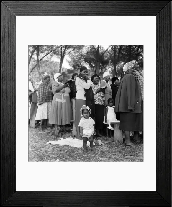 Framed Print : Black Communities in Cape Town, South Africa, 28th January 1955 Framed Print : Black Communities in Cape Town, South Africa, 28th January 1955