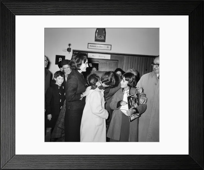 Framed Print : Mrs. Ruth Slovo, the left-wing South African journalist who spent 117 days in solitary Framed Print : Mrs. Ruth Slovo, the left-wing South African journalist who spent 117 days in solitary