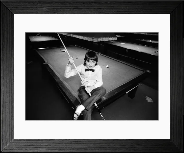 Framed Print : Schoolboy Ronnie O Sullivan, aged ten, is already beating grown men in club