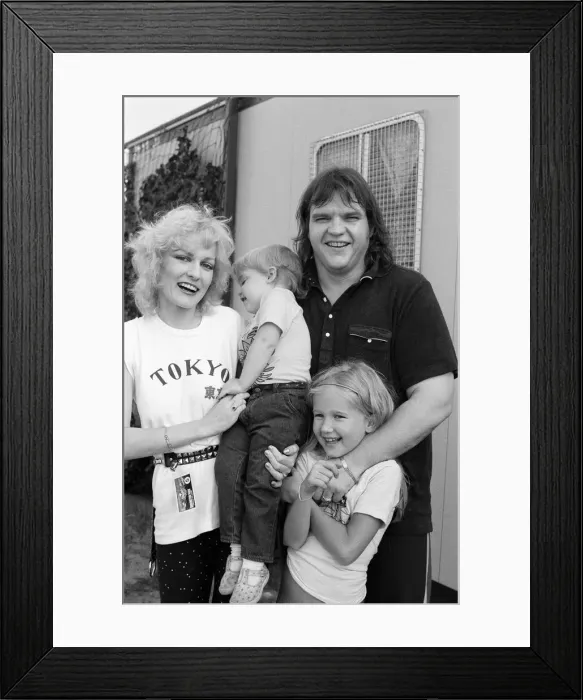 Framed Print : Monsters of Rock festival at Castle Donington. Pictured Meatloaf and his wife Leslie Aday Framed Print : Monsters of Rock festival at Castle Donington. Pictured Meatloaf and his wife Leslie Aday