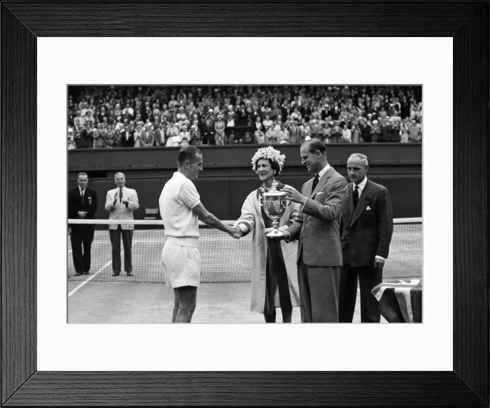 Framed Print : 1960 Wimbledon Championships - Mens singles final. Winner Neale Fraser is presented