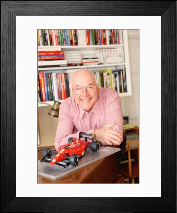 Framed Print : Motorsport commentator Murray Walker. 25th March 1997 Framed Print : Motorsport commentator Murray Walker. 25th March 1997