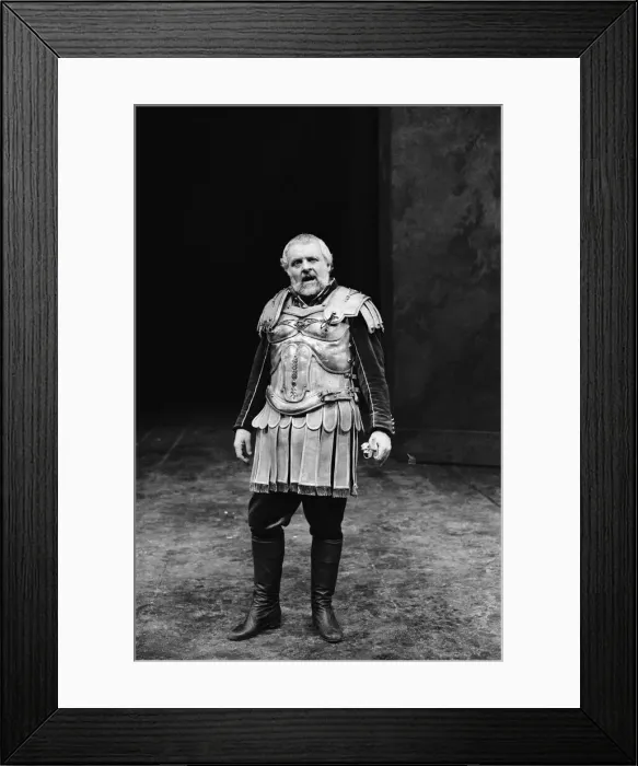 Framed Print : Anthony Hopkins in Antony and Cleopatra, National Theatre, London. 8th April 1987 Framed Print : Anthony Hopkins in Antony and Cleopatra, National Theatre, London. 8th April 1987