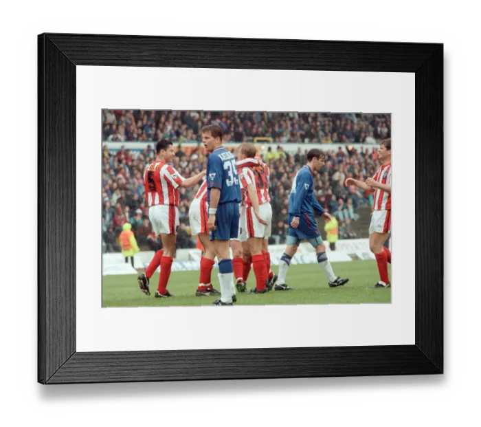 Framed Print : Chelsea 3-2 Sheffield United, Premier league match at Stamford Bridge