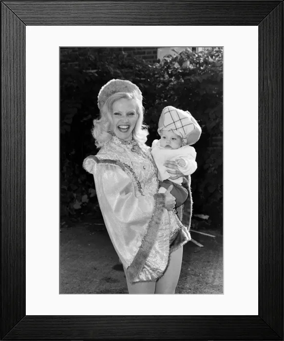 Framed Print : Actress Sandra Dickinson with her daughter Georgia Moffett Framed Print : Actress Sandra Dickinson with her daughter Georgia Moffett