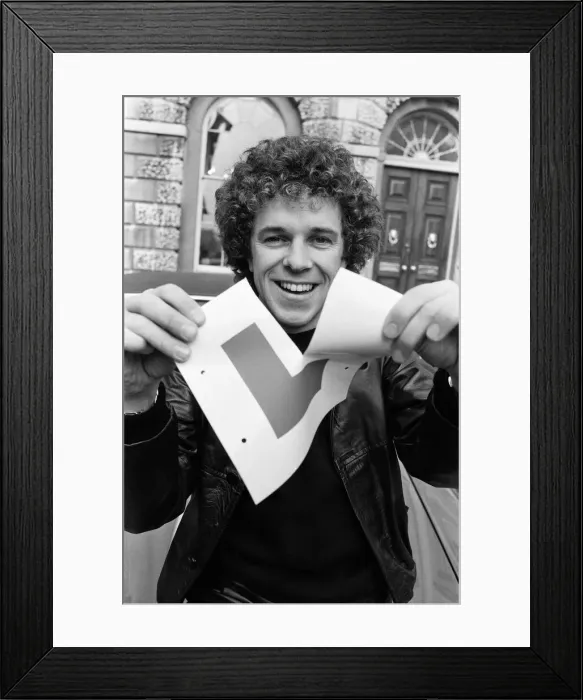 Framed Print : After years of being driven around by his wife 31-year-old Leo Sayer has passed his Framed Print : After years of being driven around by his wife 31-year-old Leo Sayer has passed his