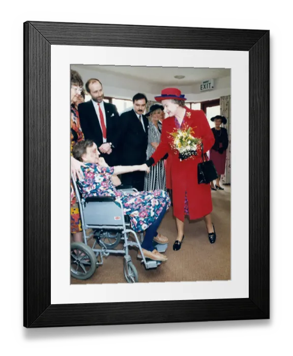 Framed Print : Queen Elizabeth II opens the Oakwood Cheshire Home at Offerton, Stockport Framed Print : Queen Elizabeth II opens the Oakwood Cheshire Home at Offerton, Stockport