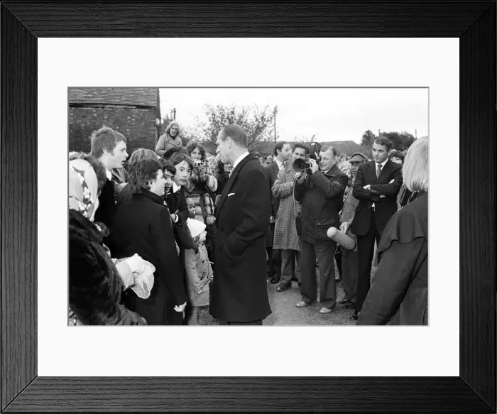 Framed Print : Prince Philip, Duke of Edinburgh visits St Leonards Church, Ryton-on-Dunsmore Framed Print : Prince Philip, Duke of Edinburgh visits St Leonards Church, Ryton-on-Dunsmore