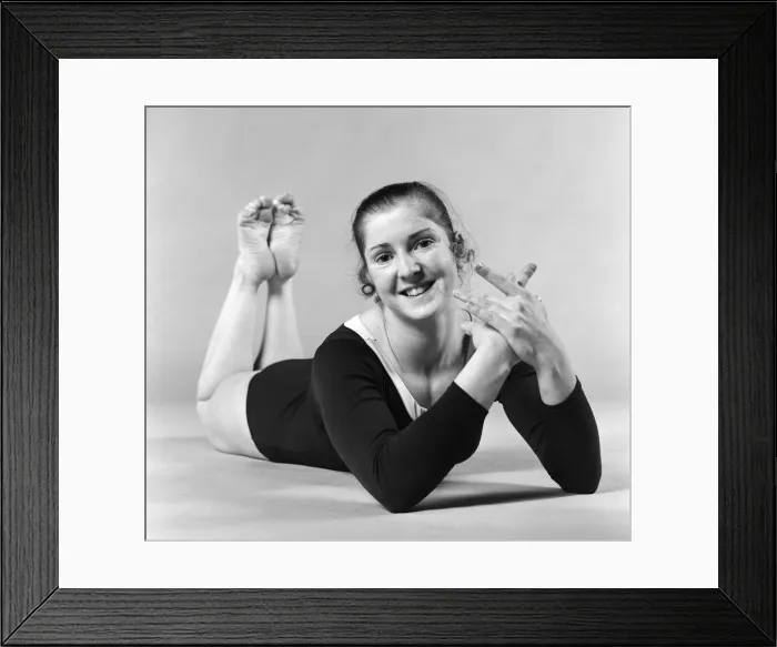 Framed Print : Avril Lennox, British Gymnast, Daily Mirror Studio, London, Tuesday 14th January 1975 Framed Print : Avril Lennox, British Gymnast, Daily Mirror Studio, London, Tuesday 14th January 1975