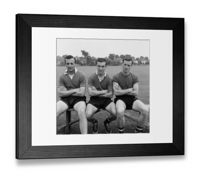 Framed Print : Chelsea Football Club, Pre Season Photocall at Training Ground, Thursday 6th August 1959