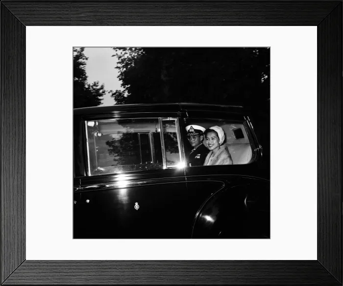 Framed Print : The state visit to England by the King and Queen of Thailand Framed Print : The state visit to England by the King and Queen of Thailand