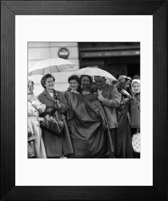 Framed Print : The state visit to England by the King and Queen of Thailand
