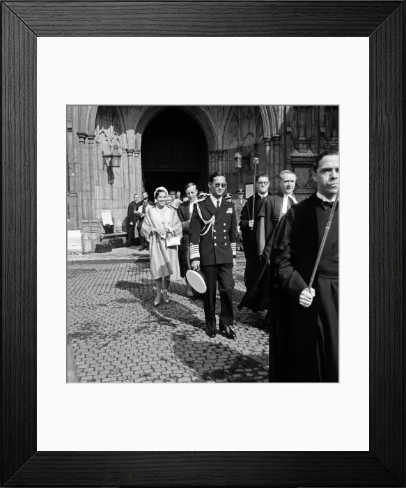 Framed Print : The state visit to England by the King and Queen of Thailand Framed Print : The state visit to England by the King and Queen of Thailand
