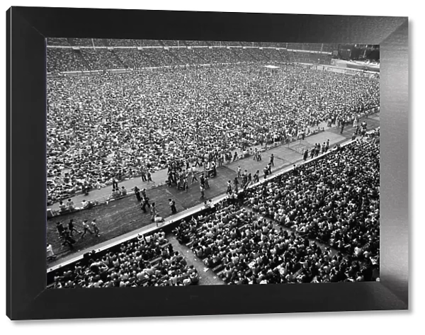 General view showing the thousands of fans at the Midsummer Music concert at Wembley