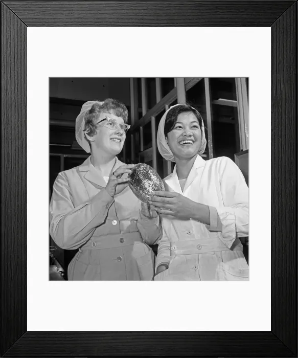 Framed Print : Frys Chocolate factory Keynsham. In the Quality Control section Framed Print : Frys Chocolate factory Keynsham. In the Quality Control section