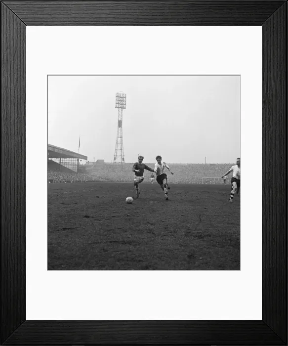 Framed Print : Bobby Charlton, pictured during the Bolton Wanderers verses Manchester United match
