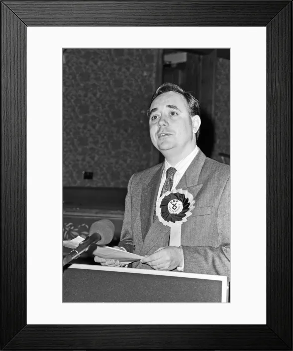 Framed Print : SNP leader Alex Salmond seen here at the launch of the Party Framed Print : SNP leader Alex Salmond seen here at the launch of the Party