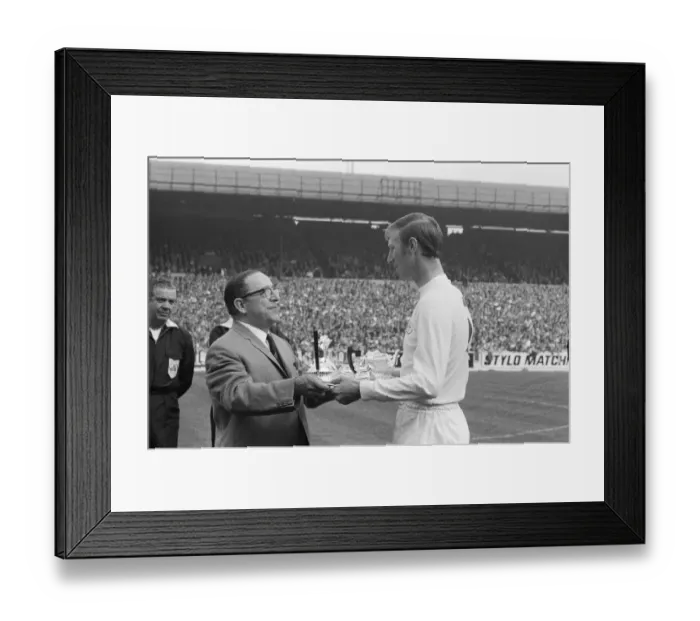 Framed Print : Jack Charlton for Leeds United, at Elland Road, Leeds, celebrating his 500 appearance for Framed Print : Jack Charlton for Leeds United, at Elland Road, Leeds, celebrating his 500 appearance for
