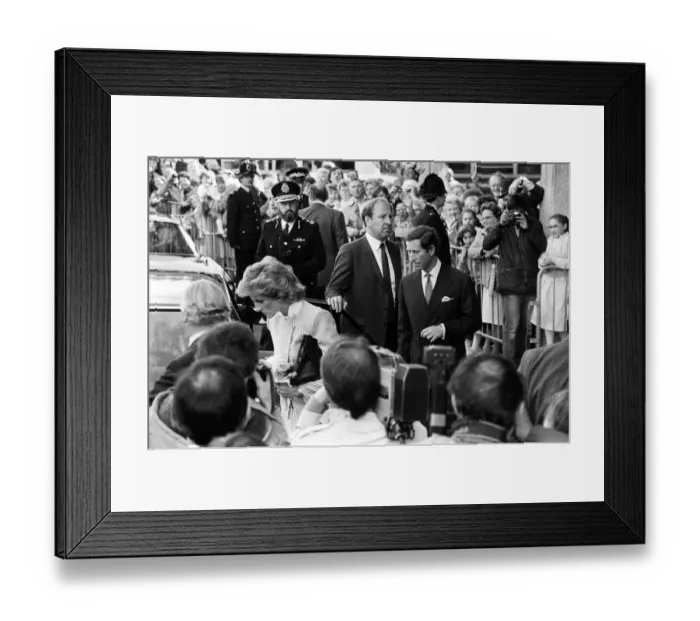 Framed Print : Charles, Prince of Wales and Diana, Princess of Wales visit Wythenshawe Framed Print : Charles, Prince of Wales and Diana, Princess of Wales visit Wythenshawe